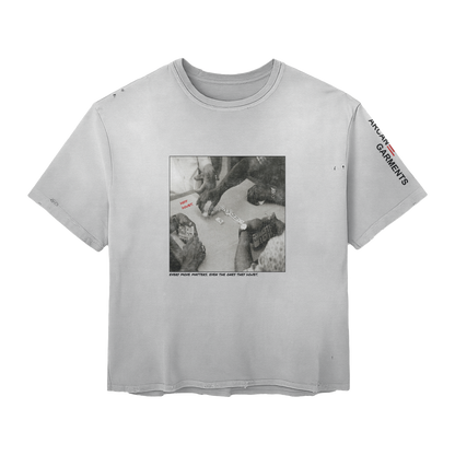 WHITE DOMINOES TEE